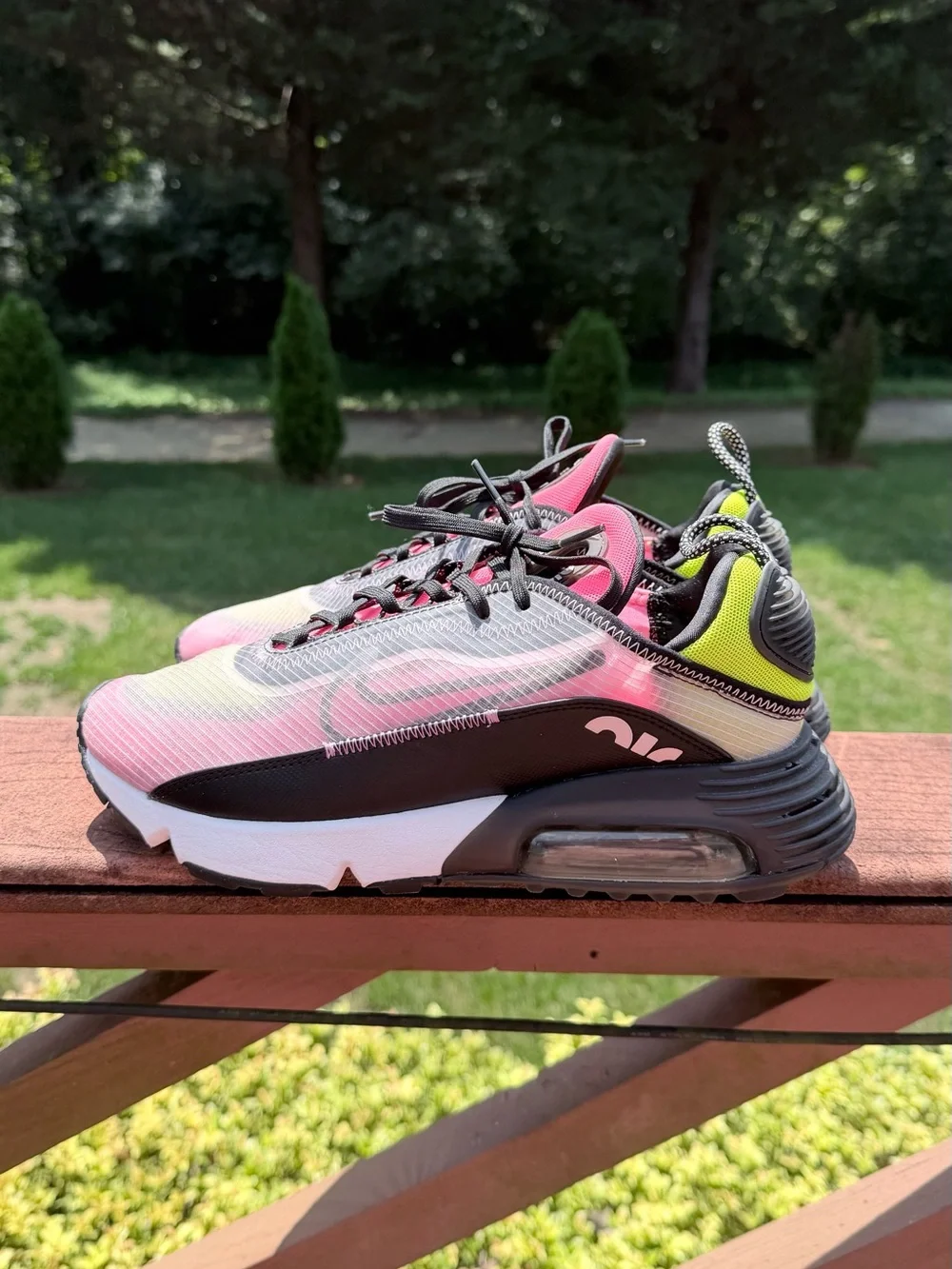 Nike Wmns Air Max 2090 'Champagne Cyber' Nike /  Sneakers /  Air Max 2090.